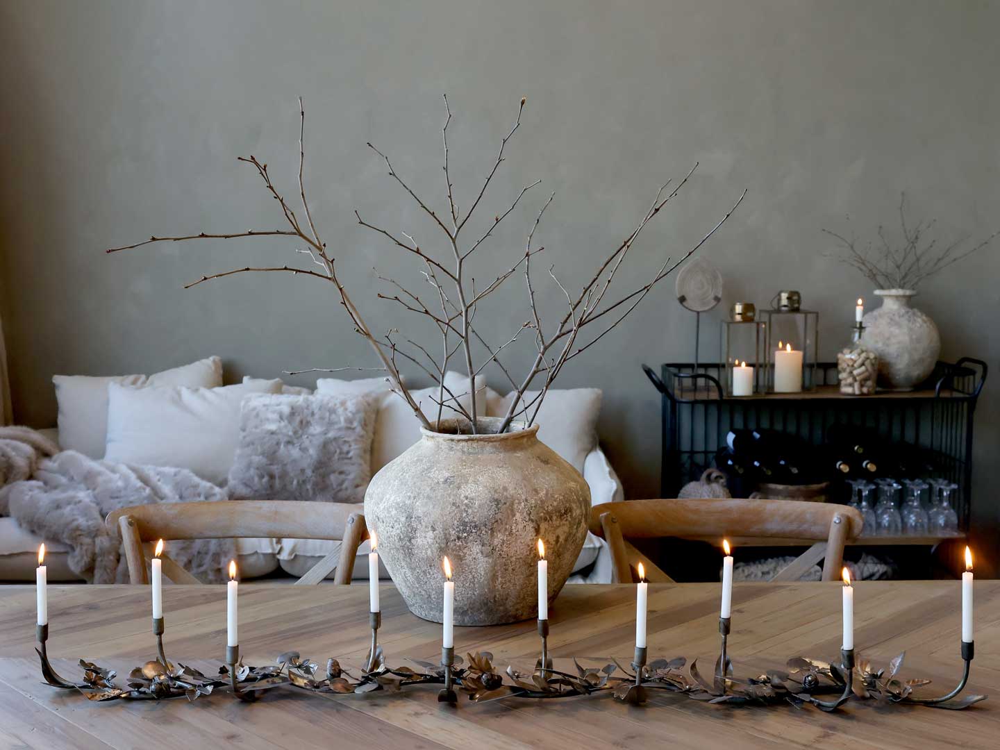 Antique Pot Low Neck Candles