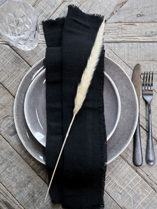 Cloth Napkin w. frayed edge set of 4