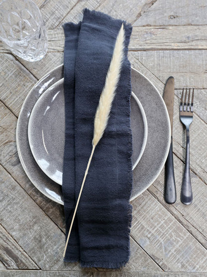 Cloth Napkin w. frayed edge set of 4