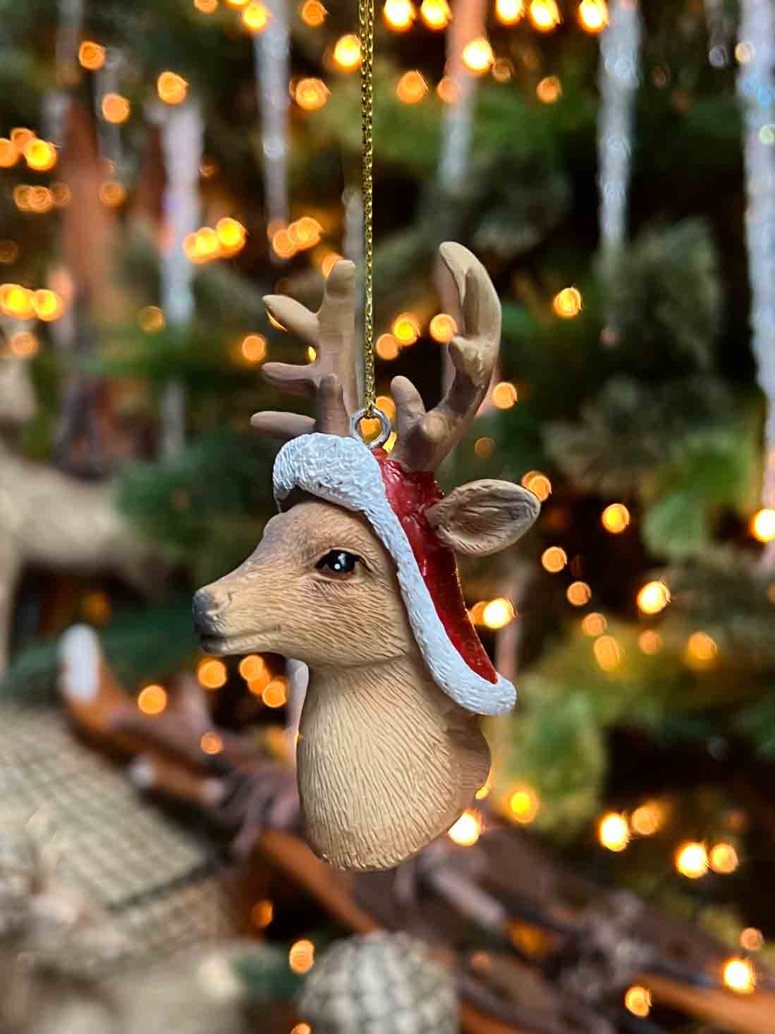 Deer with Xmas Winter Hat Ornament