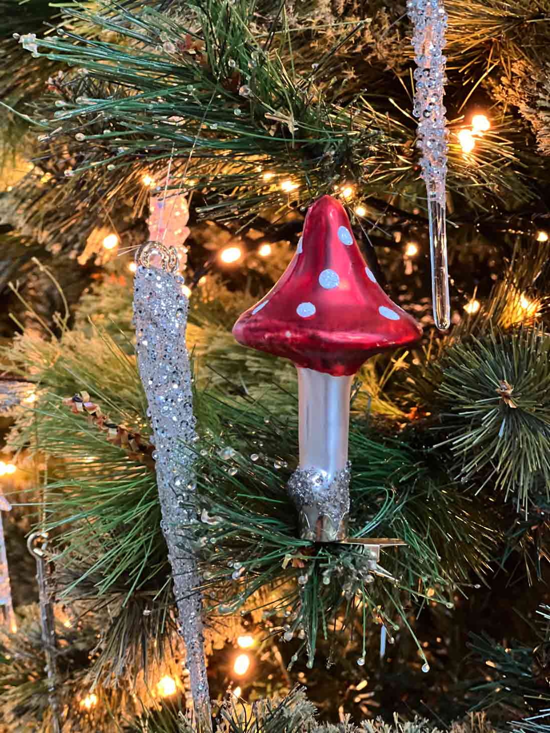 Glass mushroom Ornament - Mat Red with Silver Glitter