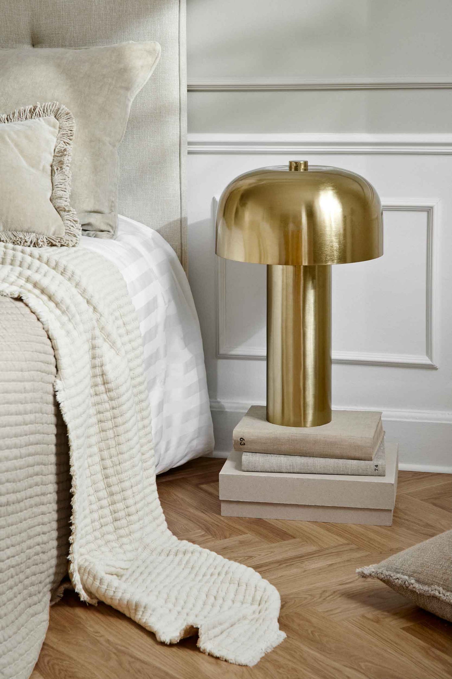 Lulu Lamp - Brushed Brass Look