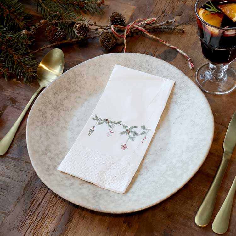 Napkin w. garland, white