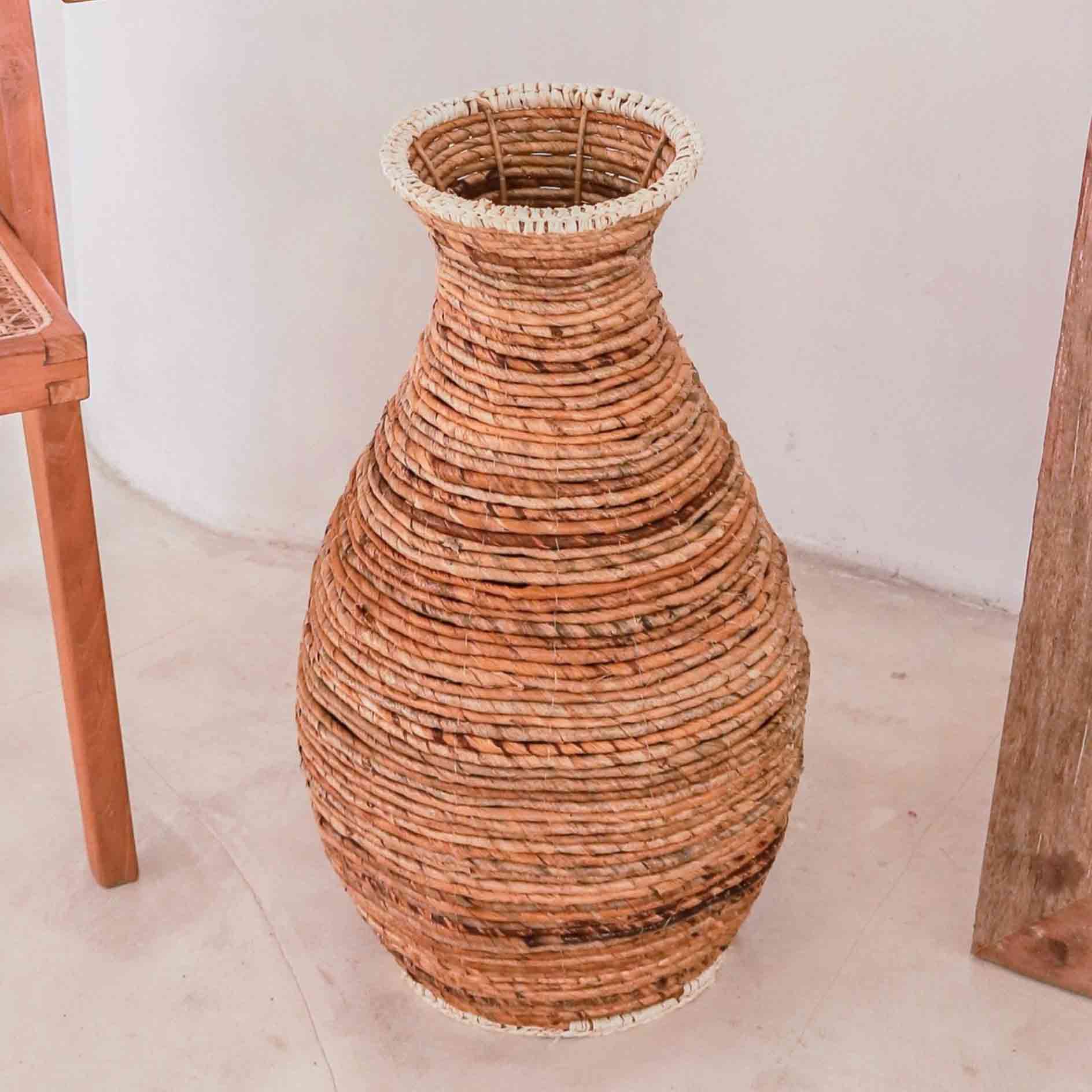 Woven Boho Vase TUMBAK made from Banana Fibre and Raffia